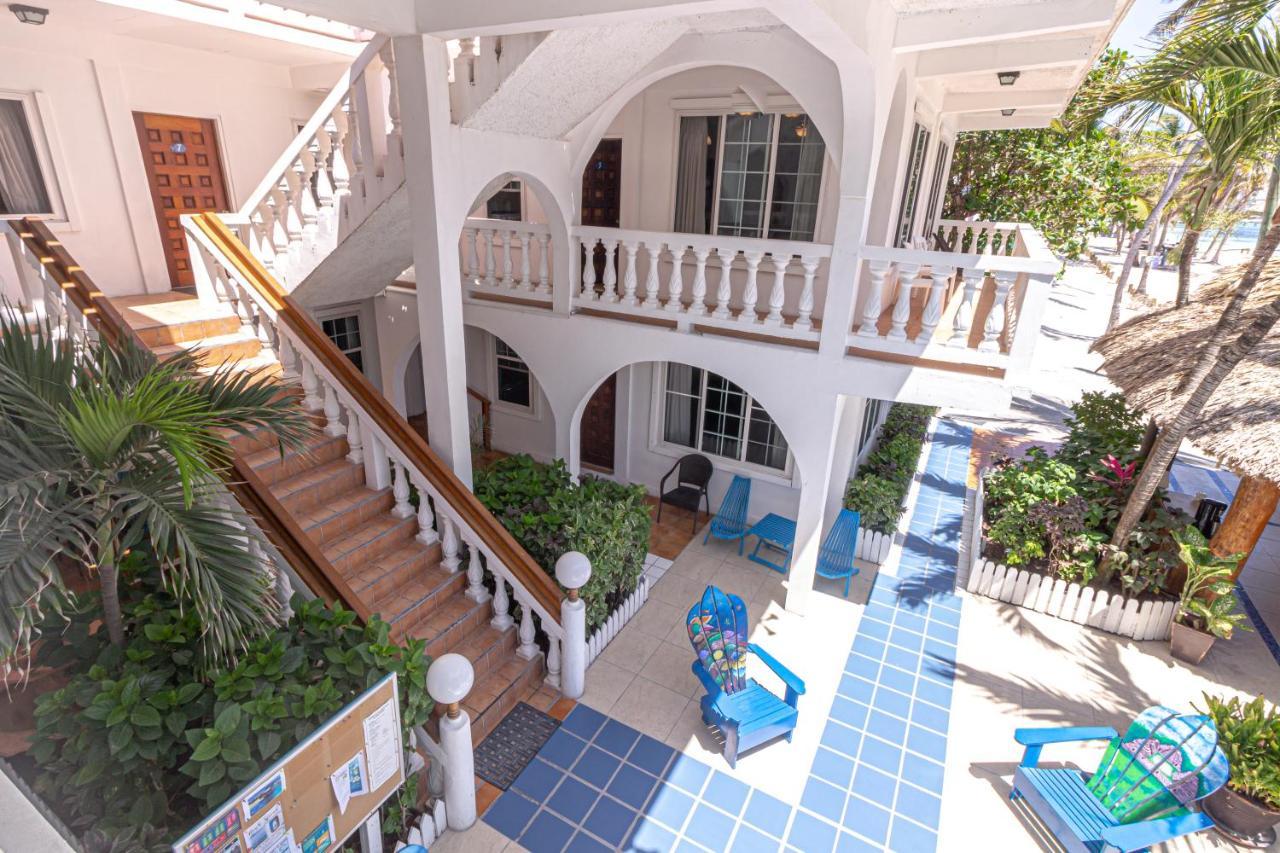 Blue Tang Inn San Pedro  Zewnętrze zdjęcie